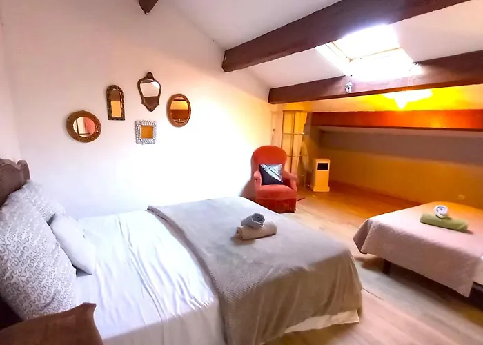 Duplex Atypique Centre Historique Апартаменти *